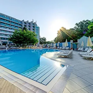 4* Отель Mirabelle